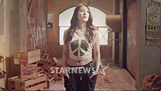 보아 <'온리 원' 댄스 버전 뮤직비디오 캡처>
