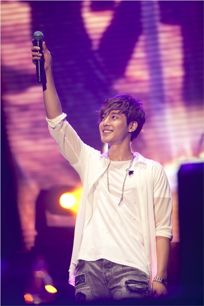 Kim Hyun Joong finishes successful Asian tour
