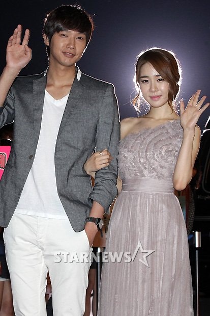 지현우(왼쪽)와 유인나 ⓒ사진=이기범 기자