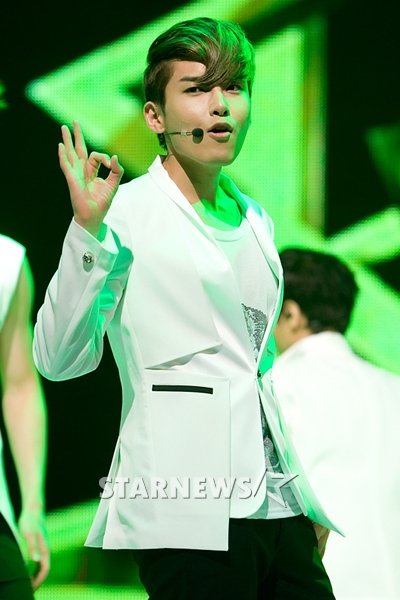 려욱ⓒ스타뉴스