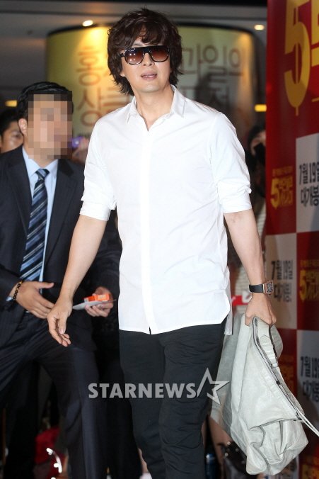 이기범 기자