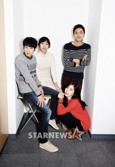 JYP엔터테인먼트 배우 1기들. 최우식 이은정 박주형 김소영(왼쪽부터) ⓒ사진=구혜정 기자 photonine@