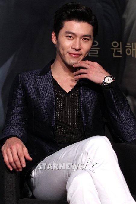Hyun Bin shoots a TV commercial for a smart TV brand in the U.S.