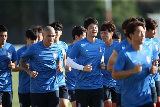 10일 오만과 2015 아시안컵 첫 경기를 치르는 한국 축구대표팀 선수들. /사진=대한축구협회 제공