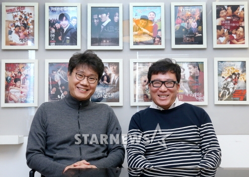 길영민 JK필름 대표(왼쪽)와 윤제균 감독/사진=홍봉진 기자