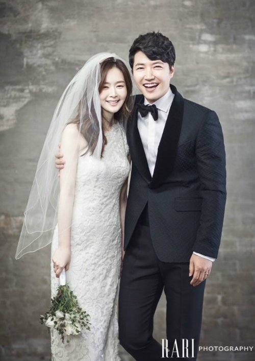 가수 메이비(좌), 배우 윤상현/사진제공=라리 스튜디오