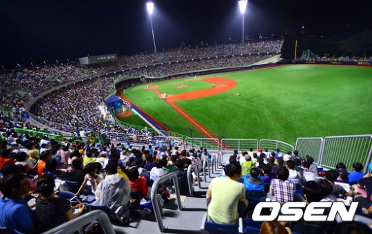 삼성 라이온즈의 올 시즌 홈경기 중 10경기가 포항구장에서 열린다. /사진=OSEN