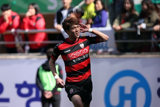 포항 공격수 김승대. /사진=한국프로축구연맹 제공<br /><br />
<br /><br />
