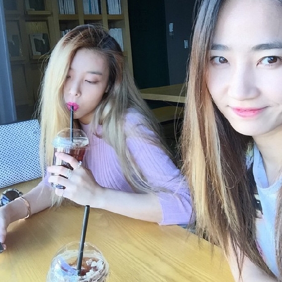 원더걸스 유빈(좌), 예은 /사진=예은 인스타그램