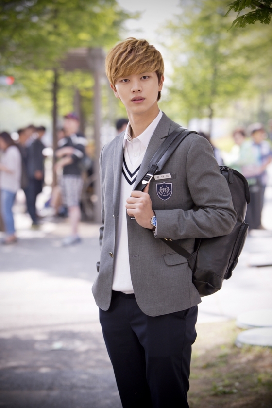 KBS 2TV '후아유-학교2015' 공태광 역 육성재 /사진=심엔터테인먼트, CJ E&M