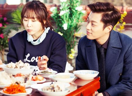 tvN '식샤를 합시다2' 서현진(왼쪽)과 윤두준 