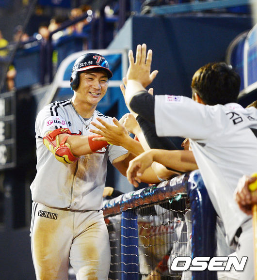LG 오지환. /사진=OSEN 제공<br /><br />
<br /><br />
