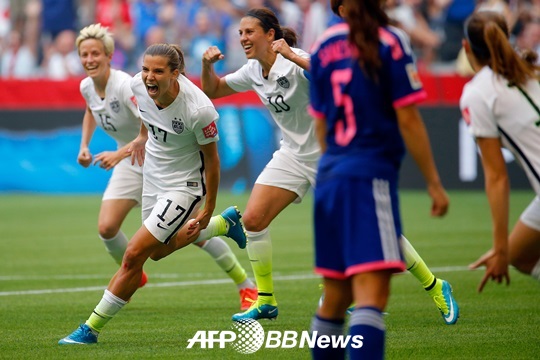 일본을 제압하고 여자 월드컵 우승을 차지한 미국(흰색). /AFPBBNews=뉴스1