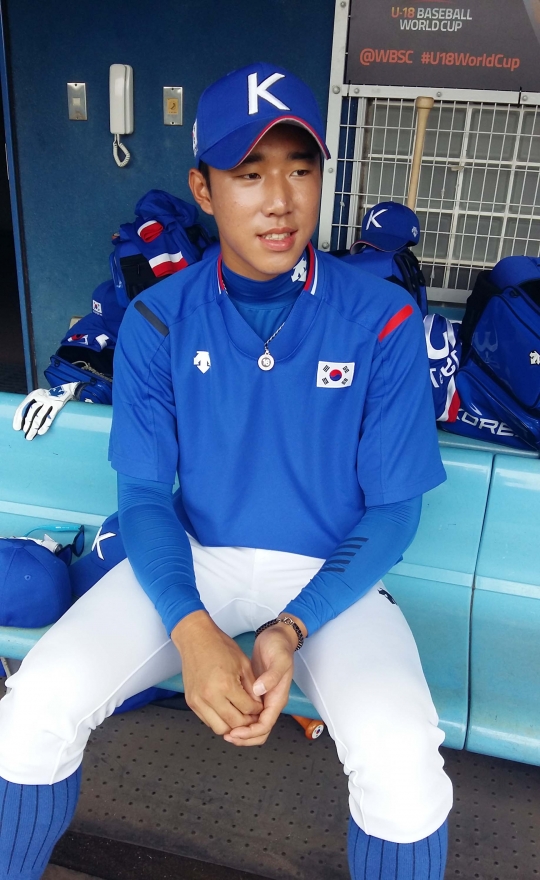 최충연. /사진=대한야구협회<br /><br />
<br /><br />
