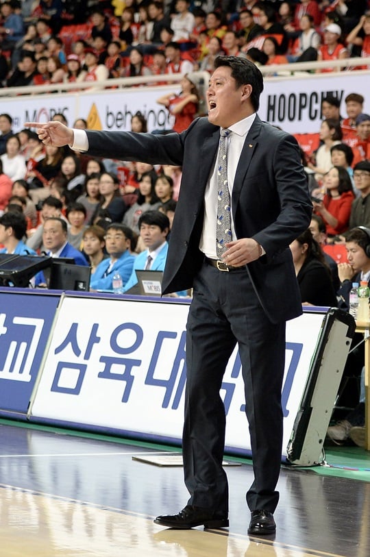 서울 SK 문경은 감독. /사진=KBL 제공<br /><br />
<br /><br />
<br /><br />
