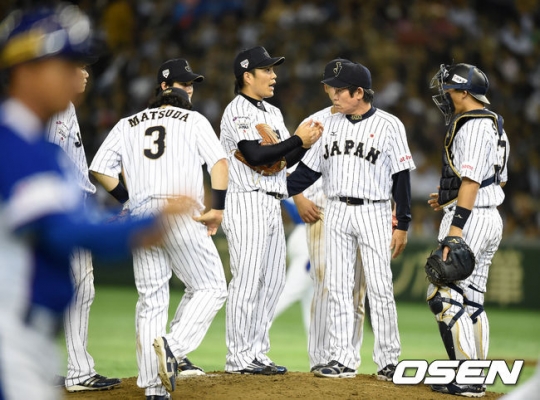 4강에서 탈락한 일본. /사진=OSEN<br /><br />
<br /><br />
