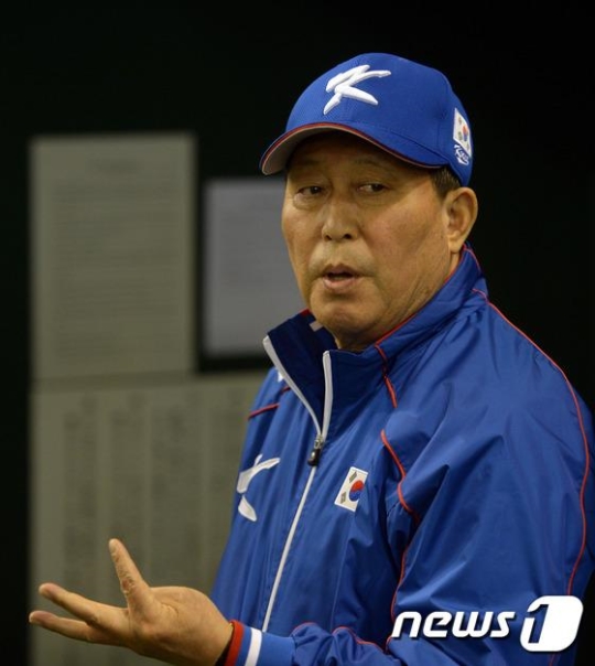 한국 야구 대표팀 김인식 감독. /사진=뉴스1<br /><br />
<br /><br />
<br /><br />
