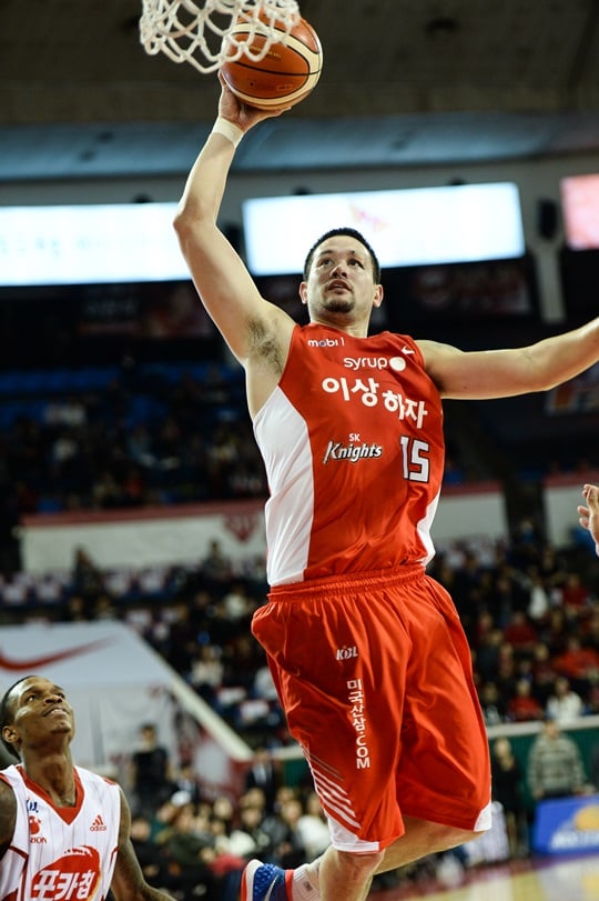 서울 SK 나이츠 포워드 김민수. /사진=KBL 제공<br /><br />
<br /><br />
