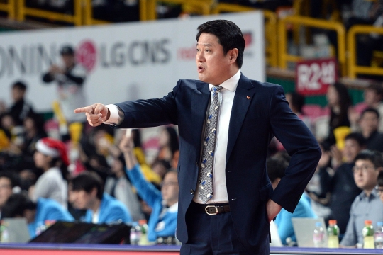 문경은 감독. /사진=KBL 제공<br /><br />
<br /><br />
