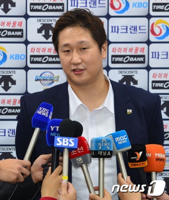 이대호(34)가 시애틀 매리너스와 계약에 합의했다. /사진=뉴스1<br /><br />
<br /><br />

