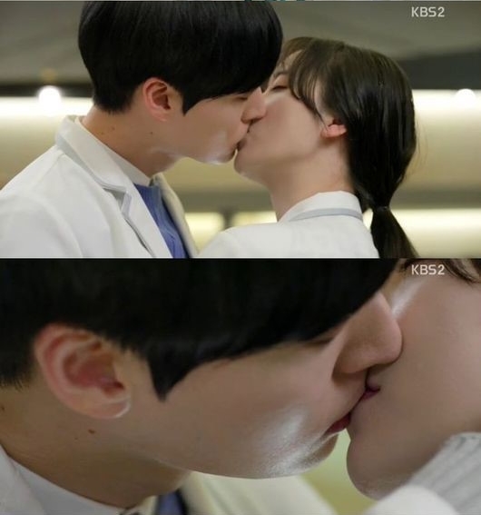 안재현♥구혜선 결혼, 작품에서 이뤄진 사랑..'블러드' 다시보기 - 스타뉴스 안재현♥구혜선 결혼, 작품에서 이뤄진 사랑..'블러드' 다시보기 - 스타뉴스