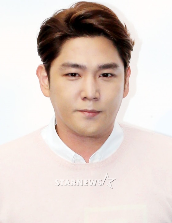 강인 