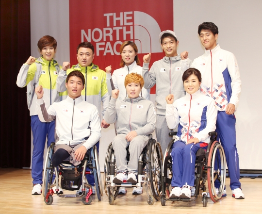 리우패럴림픽대회에 출전하는 대한민국 국가대표 선수단이 착용할 단복이 공개됐다. /사진=피알원