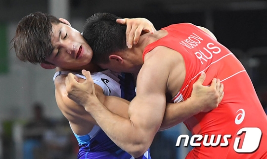 김현우가 동메달 결정전에 진출했다. /사진=뉴스1<br /><br />
<br /><br />
