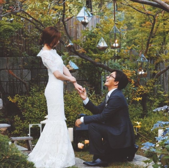 배용준이 자신의 결혼식을 앞두고 SNS에 공개한 박수진과 촬영한 웨딩화보 일부/사진출처=배용준 인스타그램