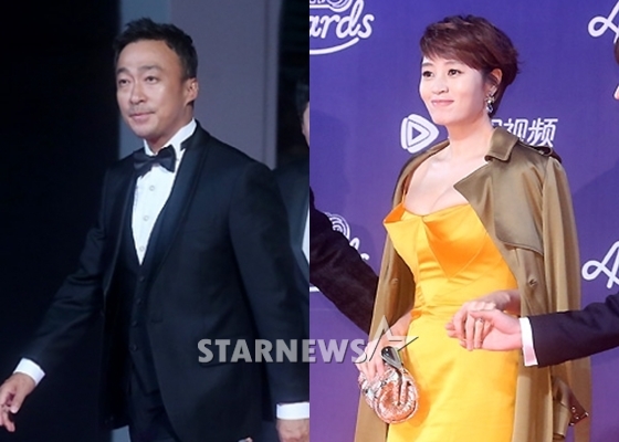 배우 이성민(왼쪽)과 김혜수/사진=홍봉진 기자