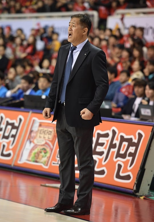 고양 오리온 추일승 감독. /사진=KBL 제공<br /><br />
<br /><br />
