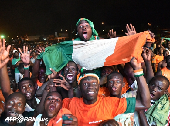 지난 2015년 아프리카 네이션스컵 우승 직후 코트디부아르팬 /AFPBBNews=뉴스1
