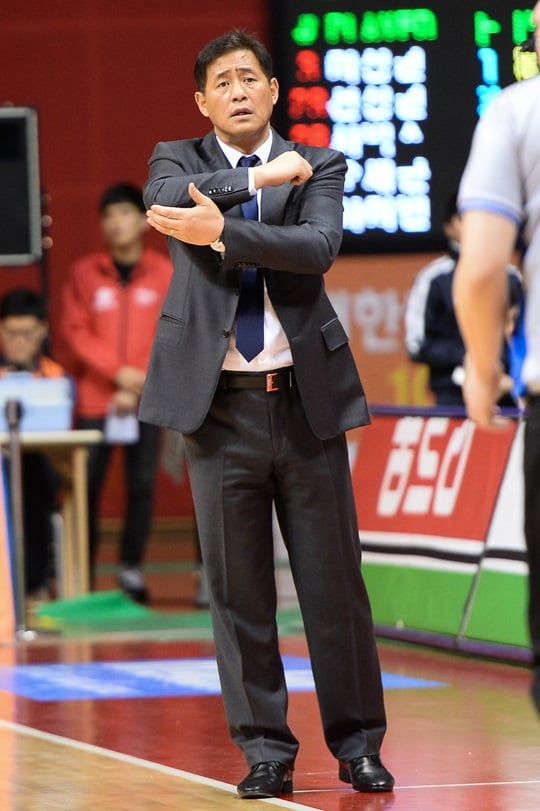 고양 오리온 추일승 감독. /사진=KBL 제공<br /><br />
<br /><br />
