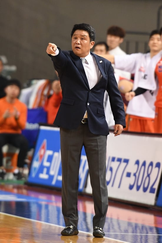 유도훈 감독. /사진=KBL<br /><br />
<br /><br />
