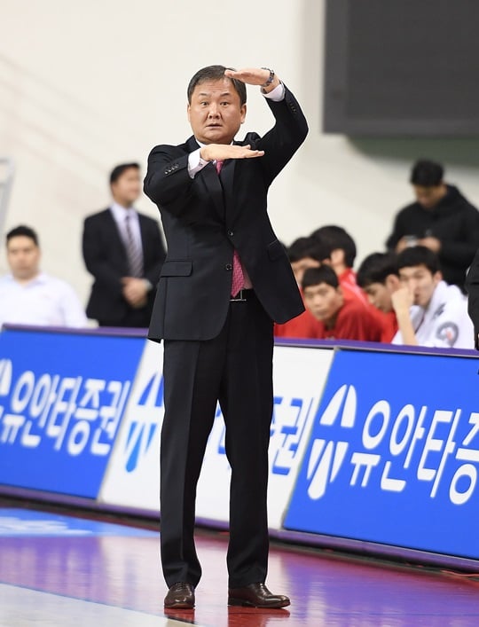 울산 모비스 유재학 감독. /사진=KBL 제공<br /><br />
<br /><br />
