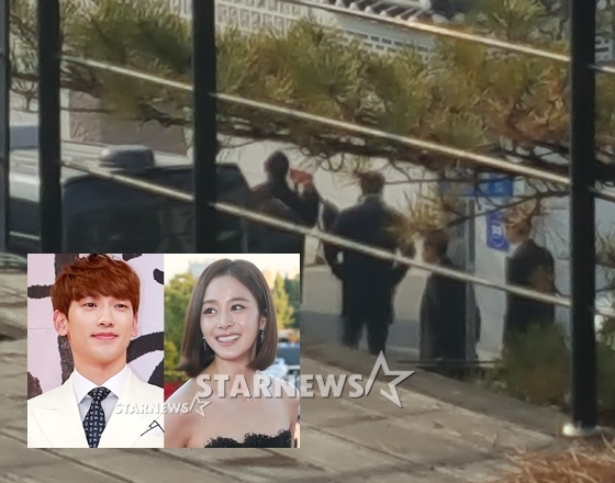 김태희와 비가 결혼하는 성당 인근에 모인 하객들 /사진=임성균 기자 