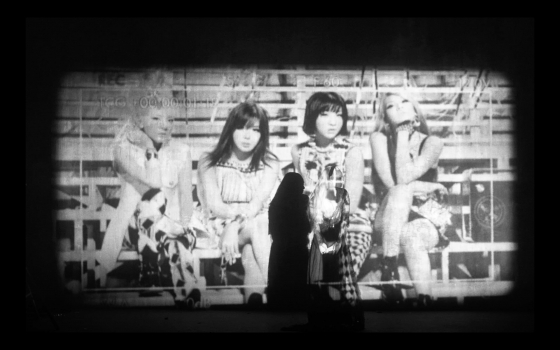 2NE1