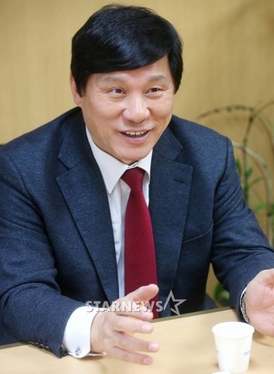허구연 위원. /사진=스타뉴스<br /><br />
<br /><br />
