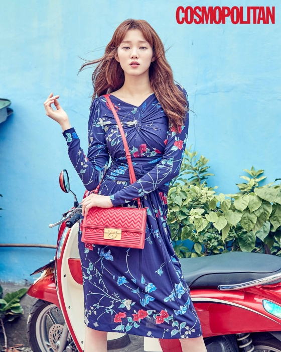 이성경