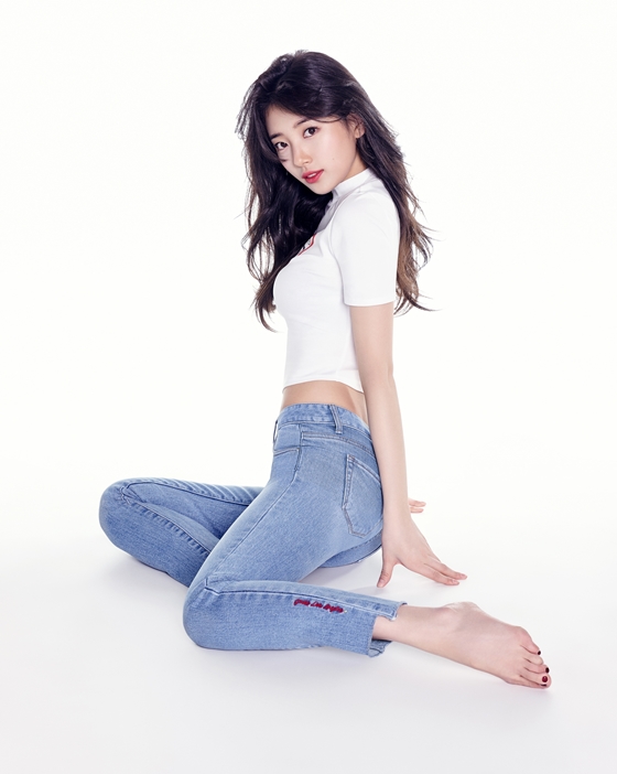 수지 / 사진제공=게스