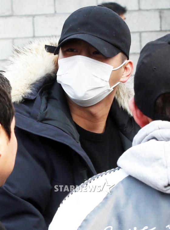 지난 3월 28일 입대 당시 서인국의 모습 /사진=임성균 기자