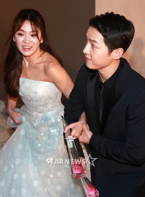 오는 10월 31일 결혼식을 올리는 톱스타 커플 송혜교와 송중기/ 사진=김창현 기자