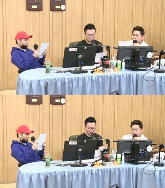 (왼쪽부터) 가수 뮤지, 컬투 김태균, 코미디언 문세윤/사진=SBS 파워FM '두시탈출 컬투쇼' 보이는 라디오 방송화면