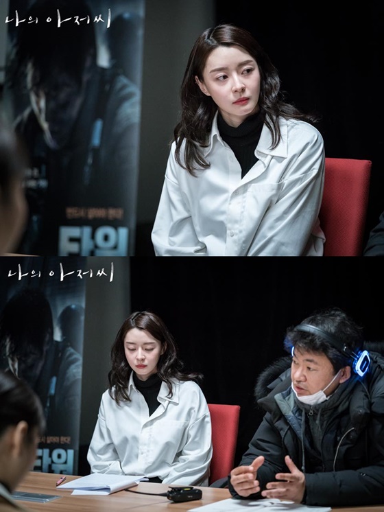 헬로비너스 나라, 김원석PD/사진=tvN 수목드라마 \'나의 아저씨\' 공식 페이스북