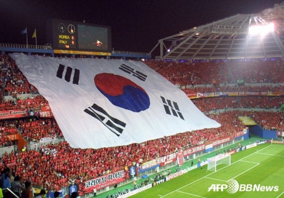 2002 한일 월드컵 당시 붉은악마 모습 /AFPBBNews=뉴스1