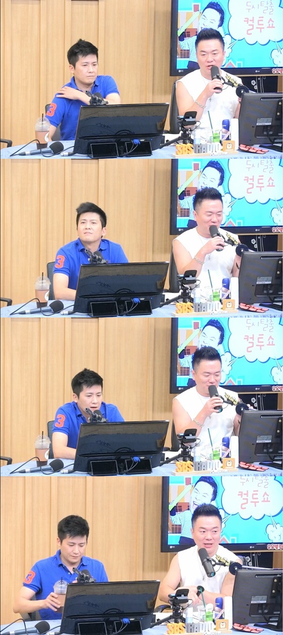 가수 홍경민(왼쪽)과 개그맨 김태균(오른쪽) /사진= SBS 라디오 파워FM \'두시탈출 컬투쇼\' 보는 라디오 방송화면