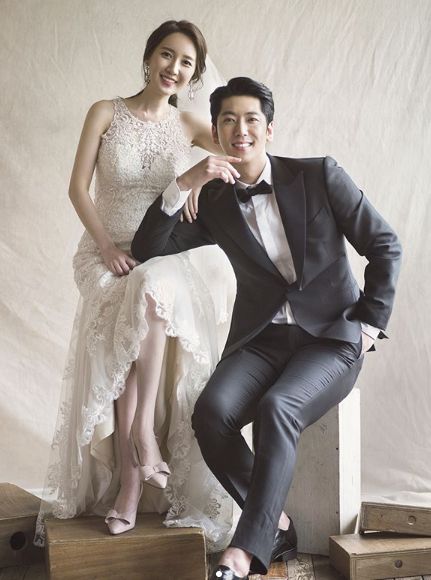 오는 18일 결혼하는 가수 현상(오른쪽)과 이현승 MBC 기상캐스터 /사진=이현승 인스타그램 