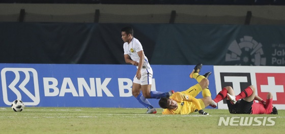 2018 자카르타-팔렘방 아시안게임에 출전한 한국 축구대표팀이 말레이시아와의 경기에서 선제골을 허용했다. /사진=뉴시스
