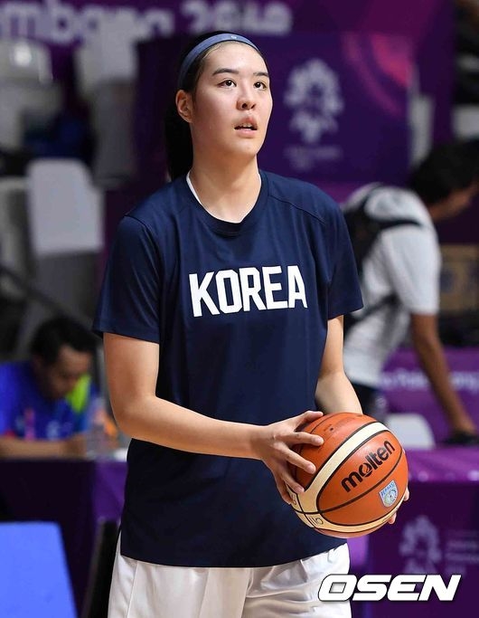 여자농그 단일팀에 합류한 박지수.