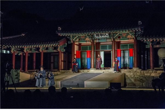 조선조의 야간군사훈련 \'야조\'를 재현한 창작뮤지컬 \'왕의 길\'/사진제공=남한산성세계유산센터